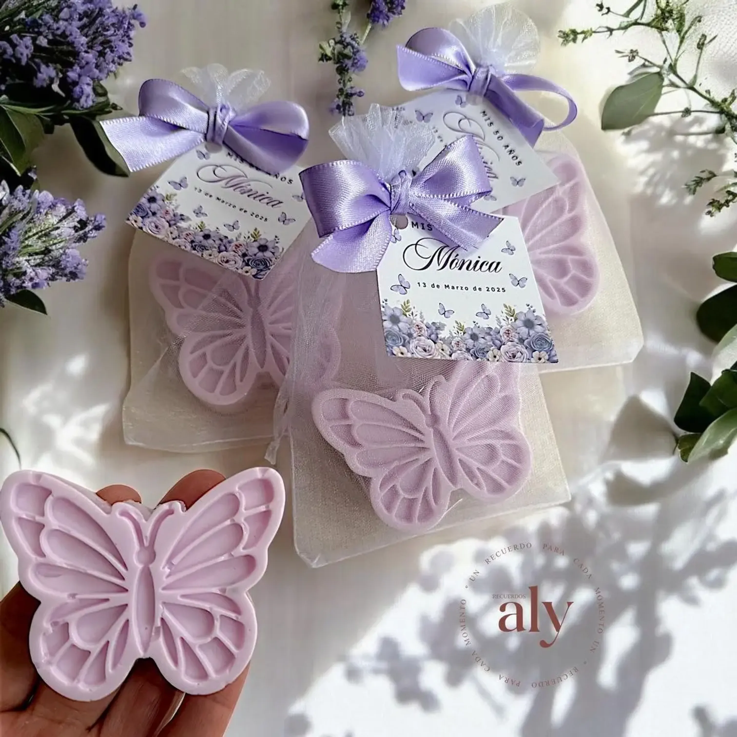 Margaritas amarillas con liston