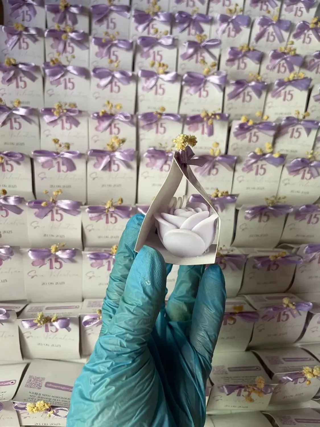 Margarita morada en cartonite