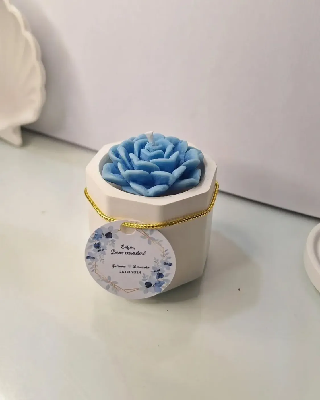 Margarita morada en cartonite